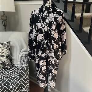 Spiritual Gangster Black Floral Lightweight Robe-One Size